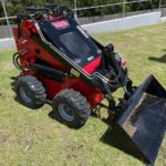HT380 Wheeled Mini Loader