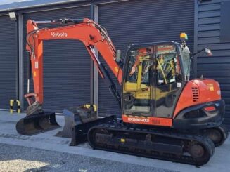 Mini pelle Kubota KX080-4a2 2022 – 8,5 tonnes avec équipements hydrauliques complets – Image 2