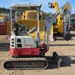 Mini pelle Takeuchi TB 217 R 2022 – Très faible nombre d'heures et en excellent état